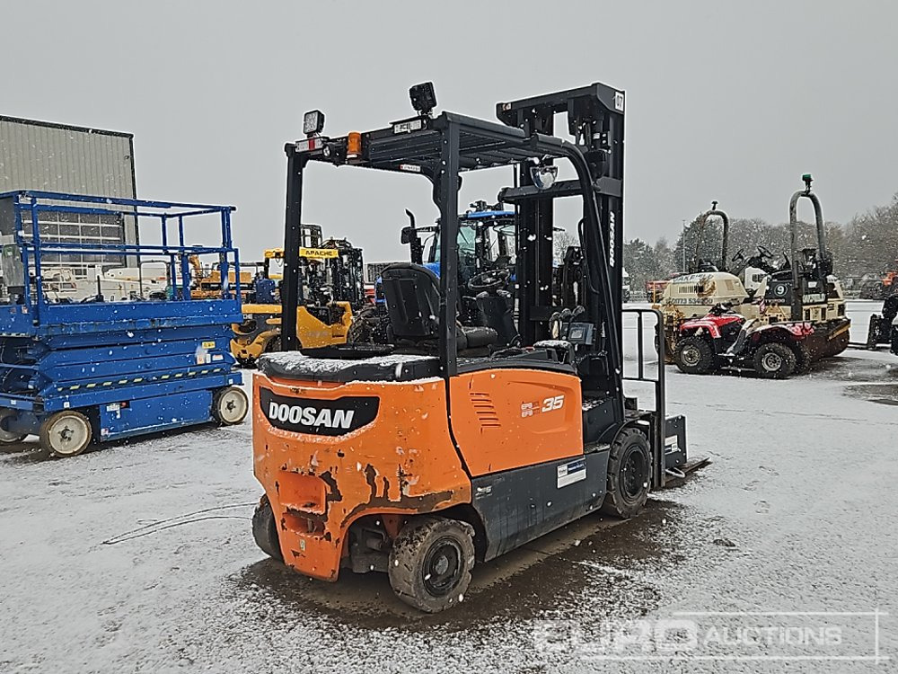 2021 Doosan B35X-7 Plus - 叉车:图5 2021 Doosan B35X-7 Plus - 叉车:图5