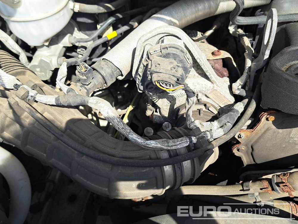 翻斗货车 2021 Ford Transit：图14