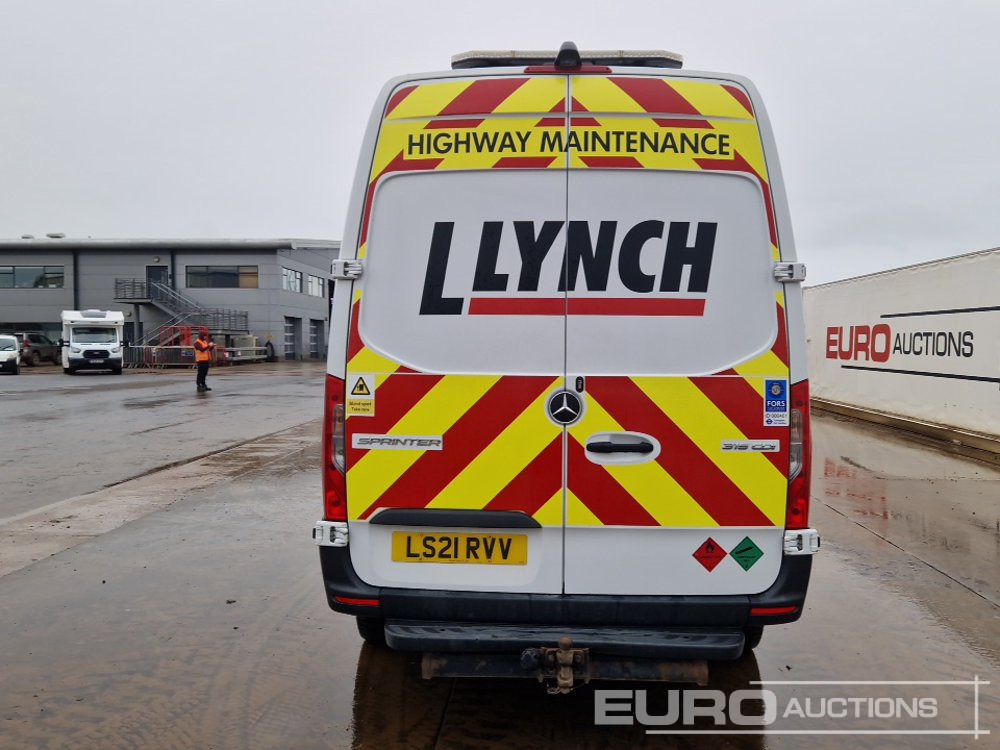 2021 Mercedes Sprinter 315 CDI - 紧凑型面包车:图4 2021 Mercedes Sprinter 315 CDI - 紧凑型面包车:图4