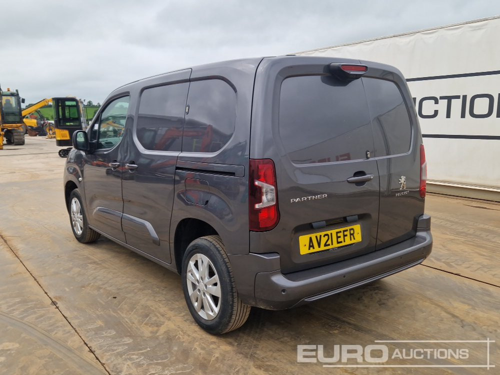2021 Peugeot Partner - 紧凑型面包车:图3 2021 Peugeot Partner - 紧凑型面包车:图3