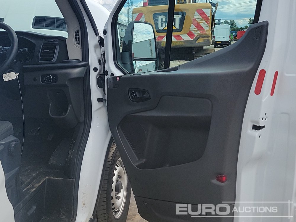 小型货车 2022 Ford Transit：图45