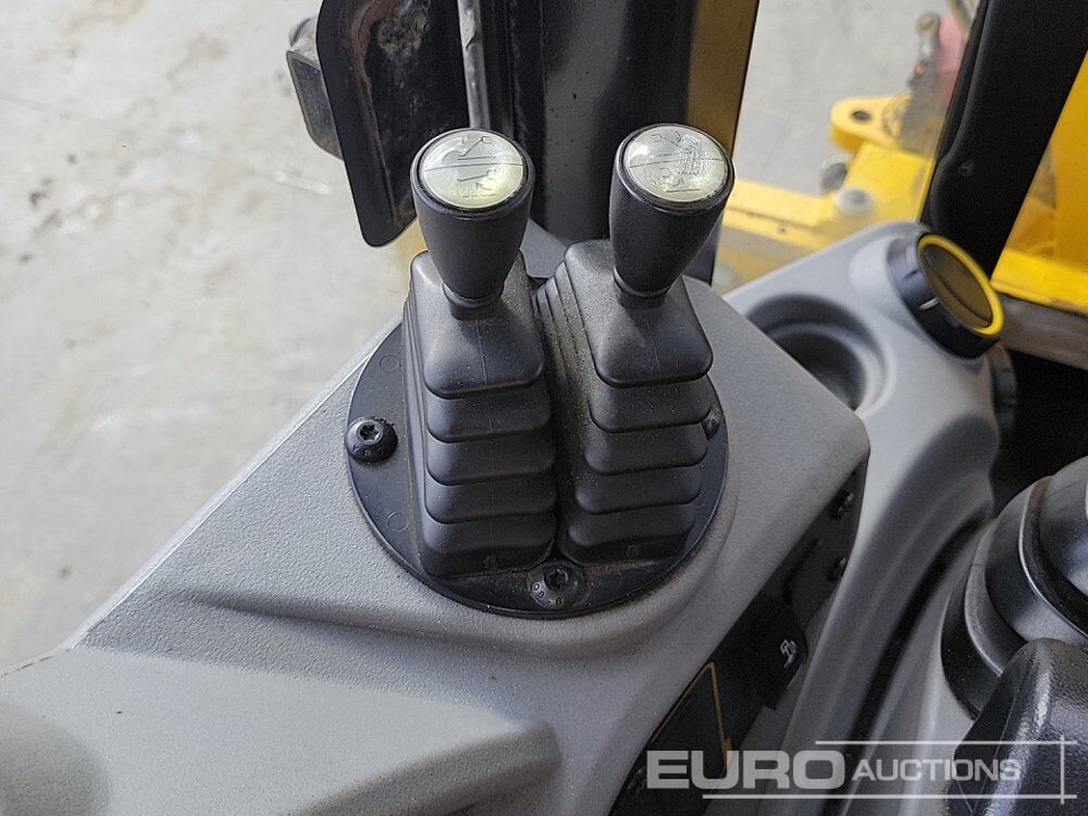 反铲装载机 2022 JCB 3CX Compact：图35