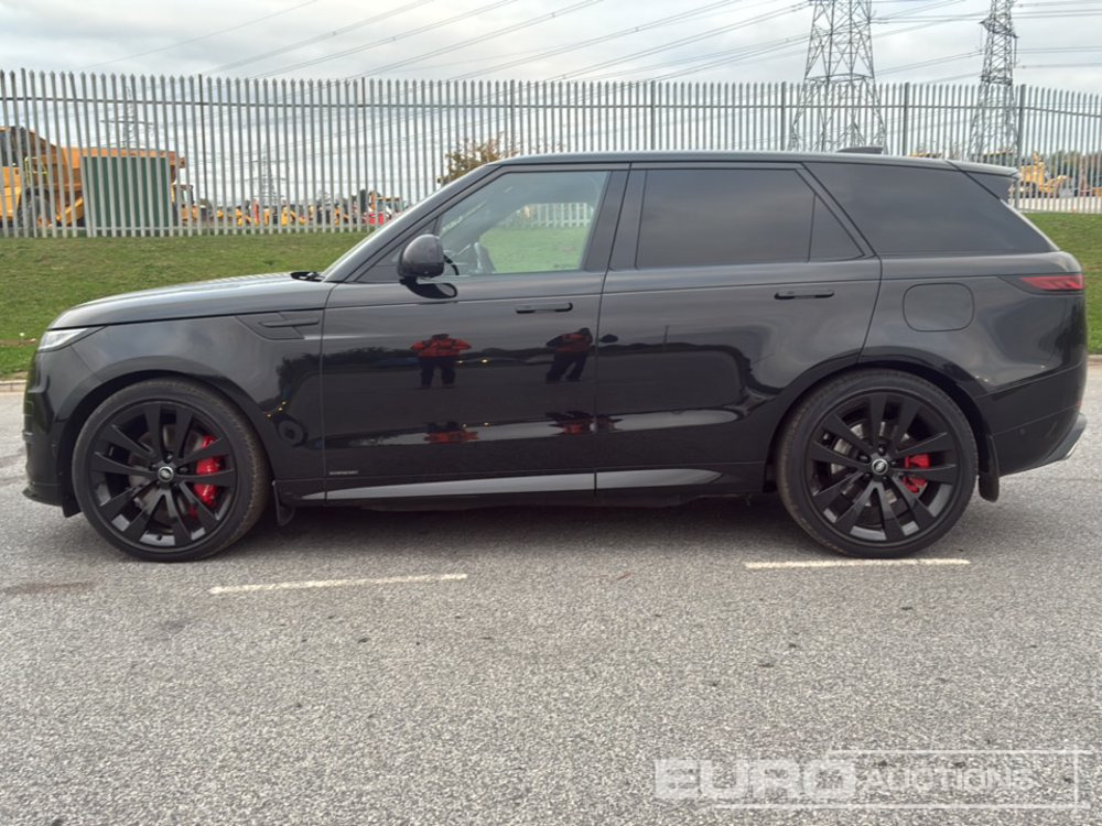 2022 Land Rover Range Rover P440E Autobiography - 越野车:图2 2022 Land Rover Range Rover P440E Autobiography - 越野车:图2