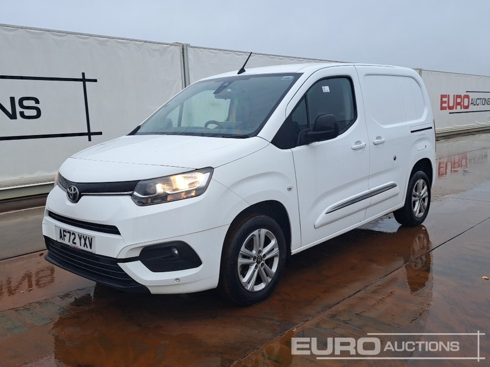 2022 Toyota Proace City - 小型货车:图1 2022 Toyota Proace City - 小型货车:图1