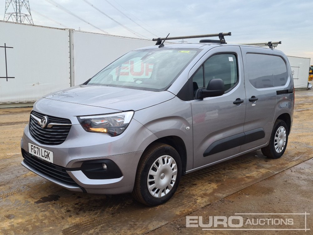 2022 Vauxhall Combo - 小型货车:图1 2022 Vauxhall Combo - 小型货车:图1