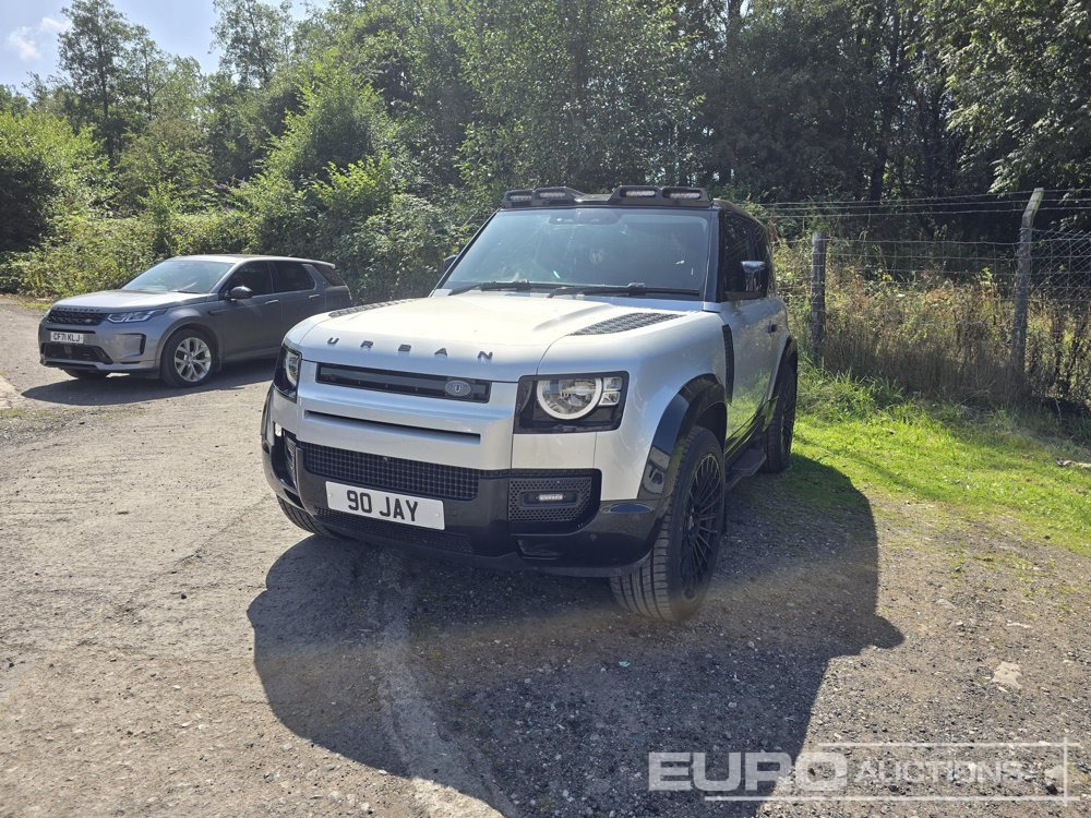 2023 Land Rover Defender 90 - 越野车:图1 2023 Land Rover Defender 90 - 越野车:图1