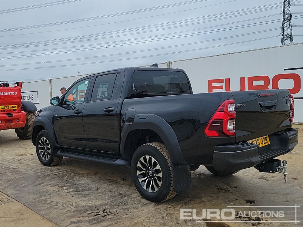 2023 Toyota Hilux GR Sport - 皮卡车:图3 2023 Toyota Hilux GR Sport - 皮卡车:图3