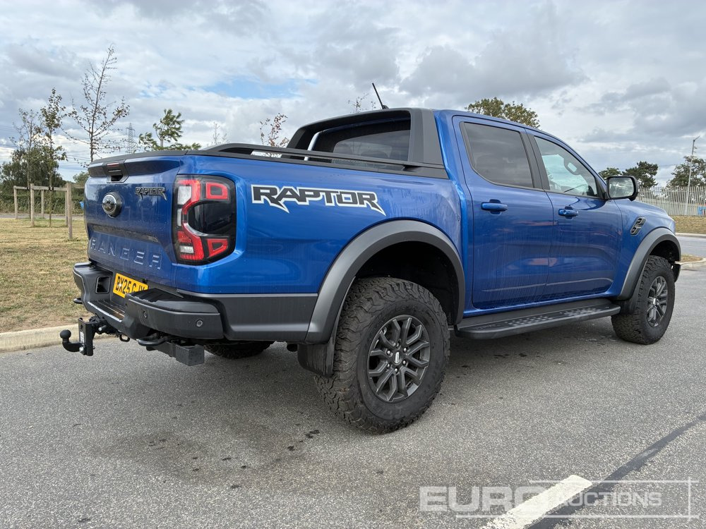 2025 Ford Ranger Raptor - 皮卡车:图5 2025 Ford Ranger Raptor - 皮卡车:图5