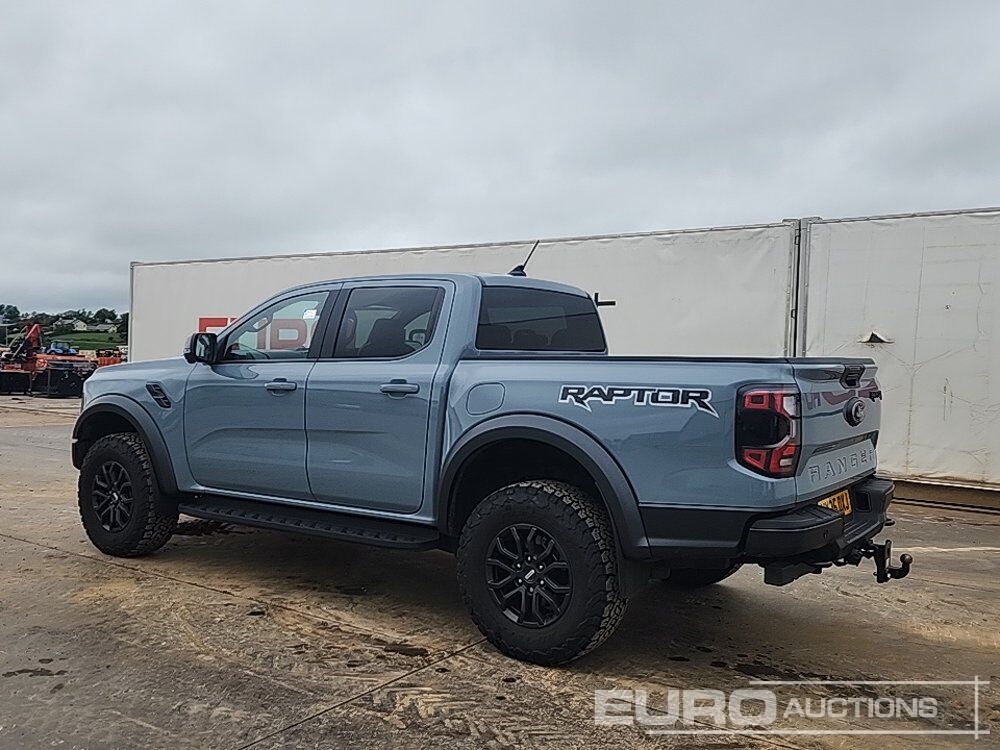 2025 Ford Ranger Raptor - 皮卡车:图3 2025 Ford Ranger Raptor - 皮卡车:图3