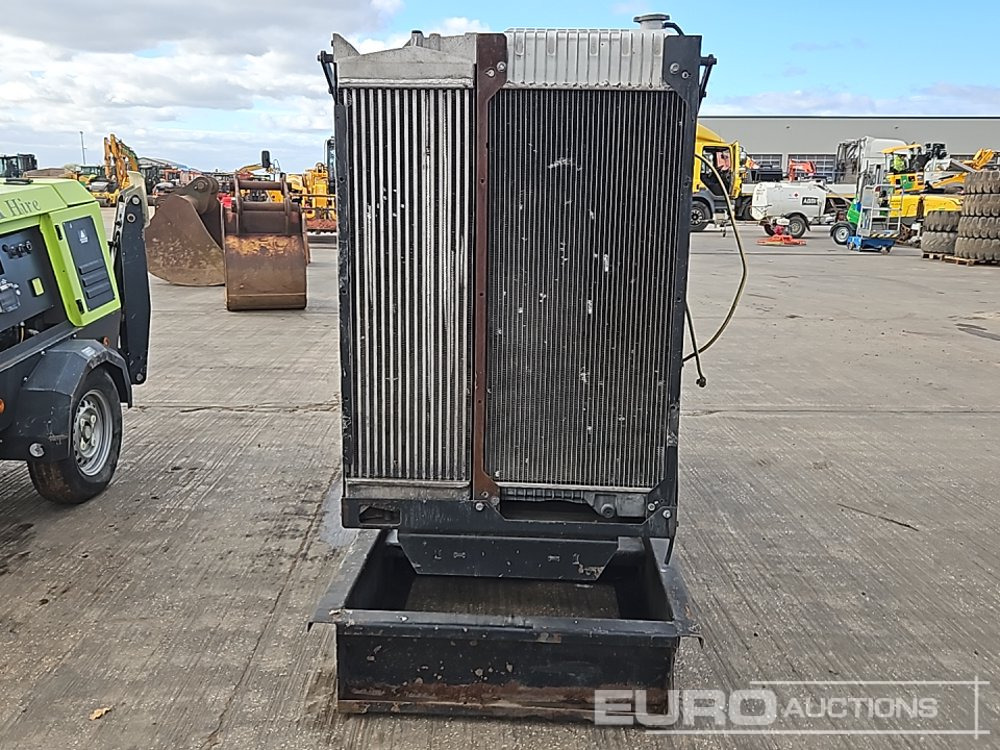 300kVA Generator, Perkins Engine - 发电机组:图4 300kVA Generator, Perkins Engine - 发电机组:图4