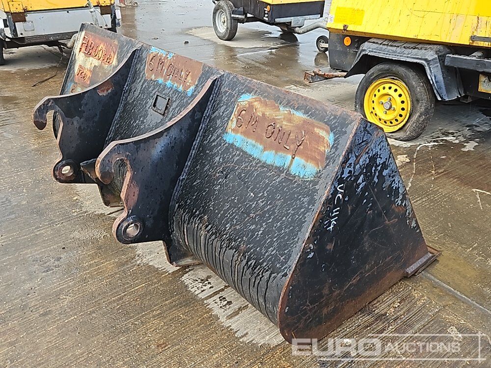 62" Loading Bucket to suit Telehandler - 铲斗:图5 62" Loading Bucket to suit Telehandler - 铲斗:图5
