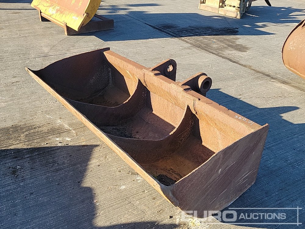 72" Ditching Bucket 70mm Pin to suit 14-18 Ton Excavator - 铲斗:图1 72" Ditching Bucket 70mm Pin to suit 14-18 Ton Excavator - 铲斗:图1