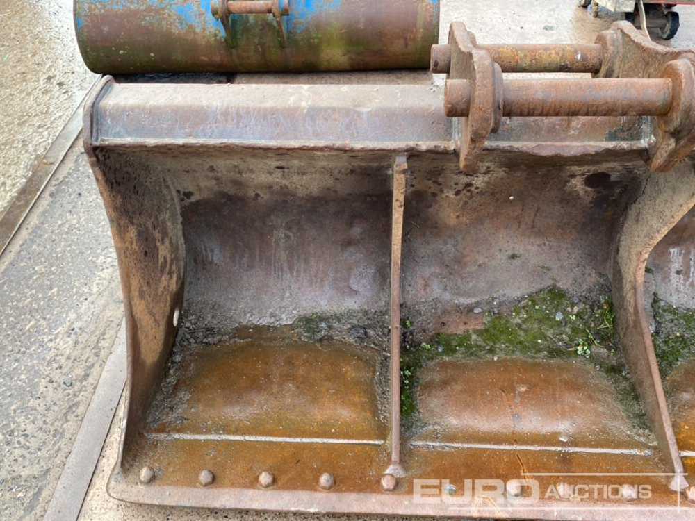 72" Geith Ditching Bucket 65mm Pin 13 Ton Excavator - 铲斗:图5 72" Geith Ditching Bucket 65mm Pin 13 Ton Excavator - 铲斗:图5