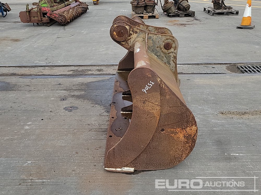 82" Ditching Bucket 70mm Pin to suit 14-18 Ton Excavator - 铲斗:图2 82" Ditching Bucket 70mm Pin to suit 14-18 Ton Excavator - 铲斗:图2