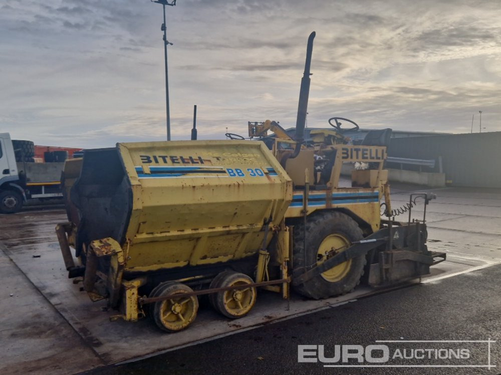 Bitelli BB30 - 沥青铺路机:图1 Bitelli BB30 - 沥青铺路机:图1