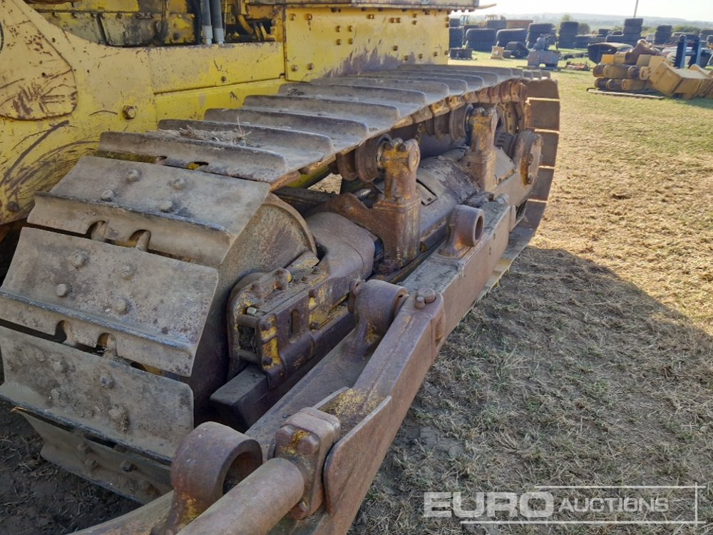 推土机 CAT D7：图9