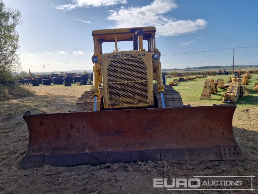 推土机 CAT D7：图8