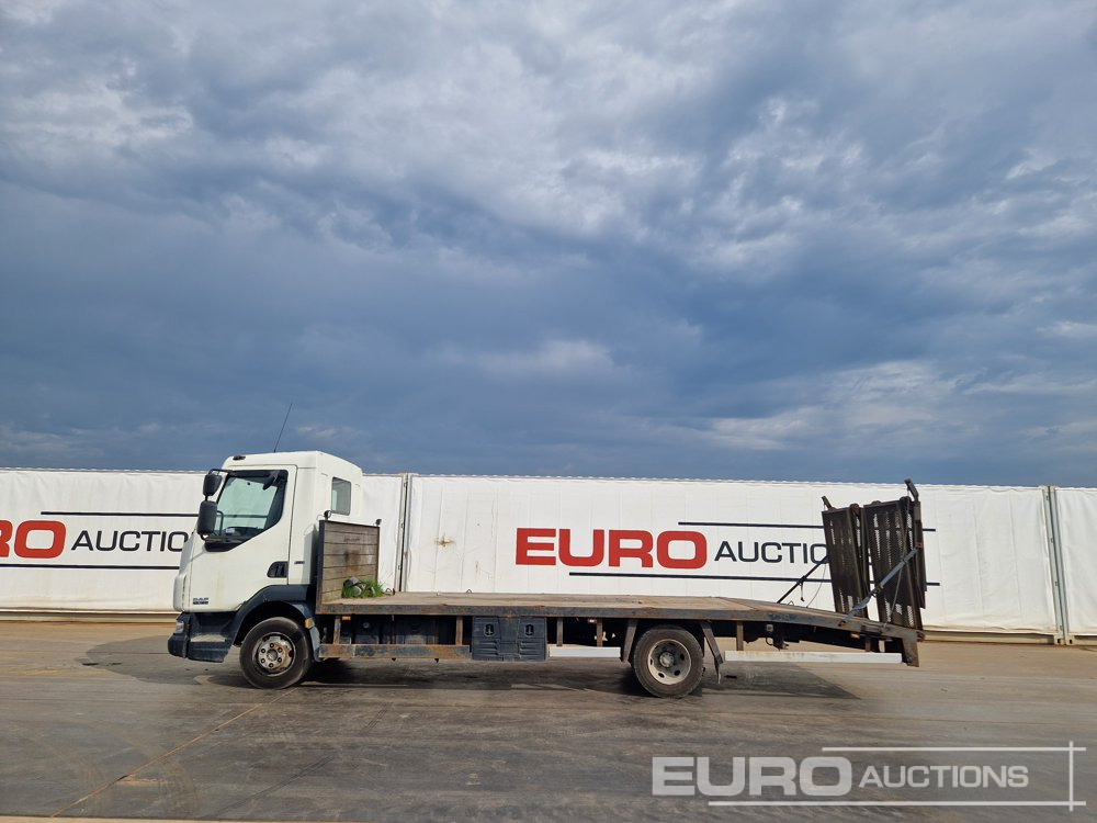 DAF LF45-160 - 栏板式/ 平板卡车:图2 DAF LF45-160 - 栏板式/ 平板卡车:图2