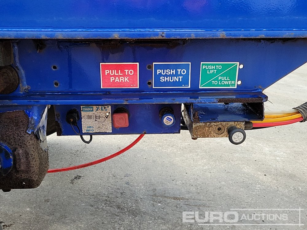 栏板式/ 平板半拖车 Dennison Trailers Tri Axle Skelton Trailer, Lift Axle：图22