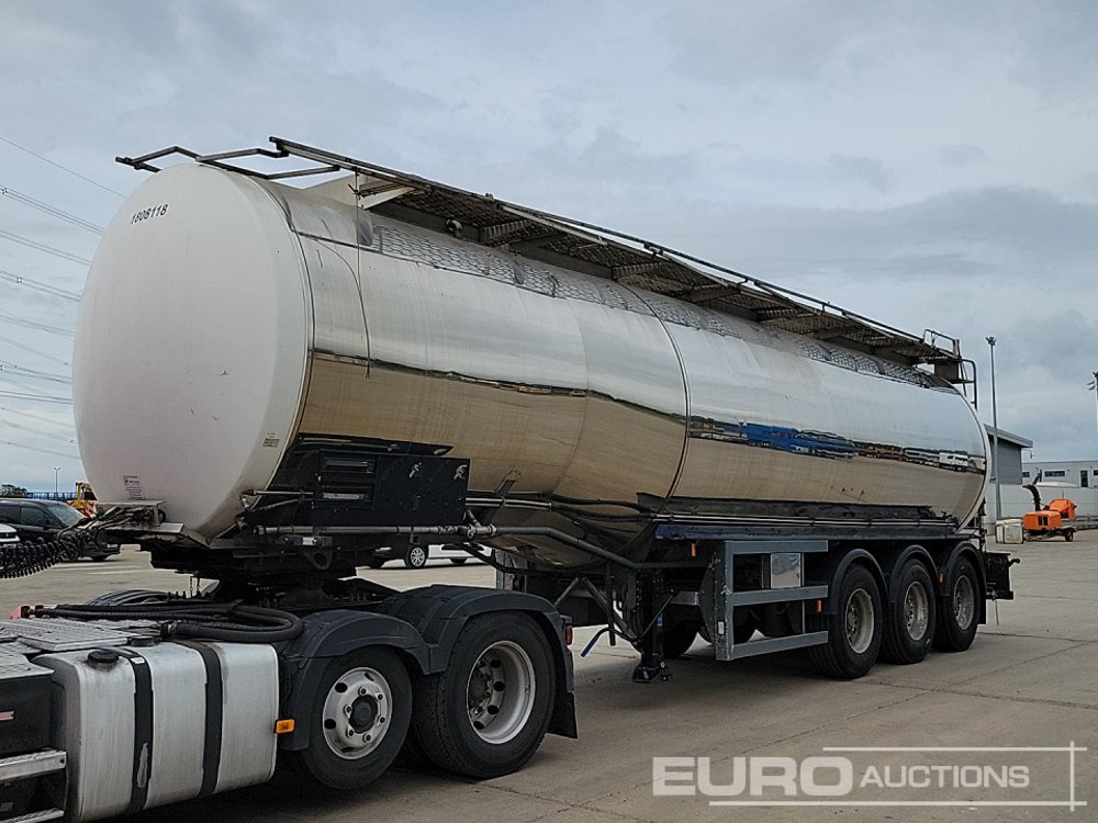 Fruehauf Tri Axle Tanker Trailer - 液罐半拖车:图1 Fruehauf Tri Axle Tanker Trailer - 液罐半拖车:图1
