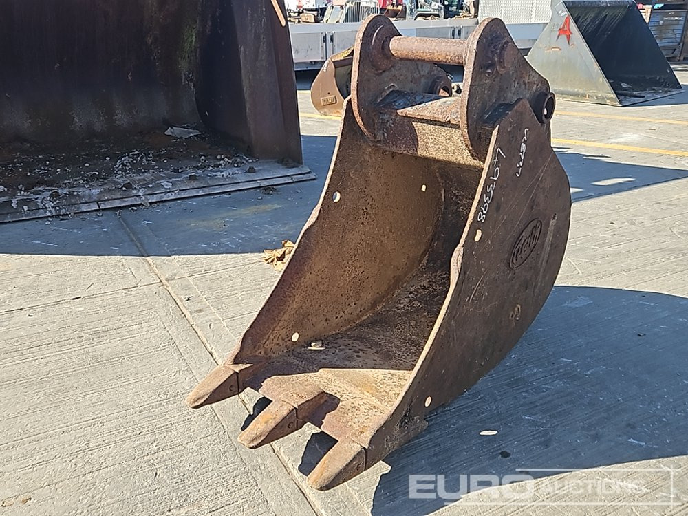 Geith 26" Digging Bucket 70mm Pin to suit 14-16 Ton Excavator - 铲斗:图1 Geith 26" Digging Bucket 70mm Pin to suit 14-16 Ton Excavator - 铲斗:图1