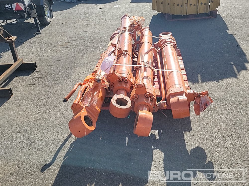 Hitachi Rams to suit Excavator (4 of) - 备件:图4 Hitachi Rams to suit Excavator (4 of) - 备件:图4