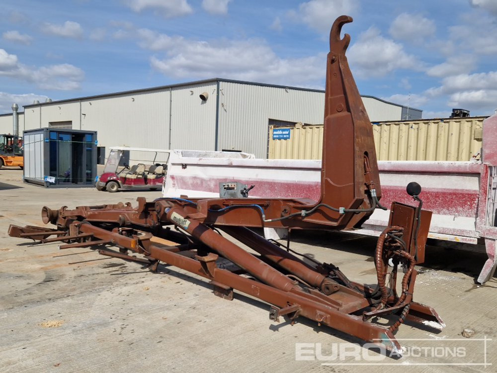 Hook Loader Body tosuit Lorry - 吊钩升降/ 箕斗装载机系统:图5 Hook Loader Body tosuit Lorry - 吊钩升降/ 箕斗装载机系统:图5