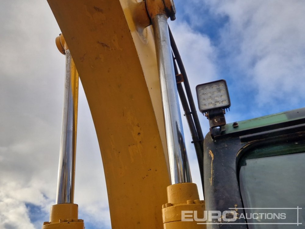 履带式挖掘机 JCB JS130：图24