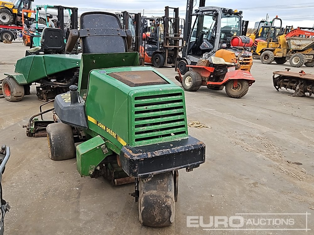 John Deere 2243 - 园林割草机:图4 John Deere 2243 - 园林割草机:图4
