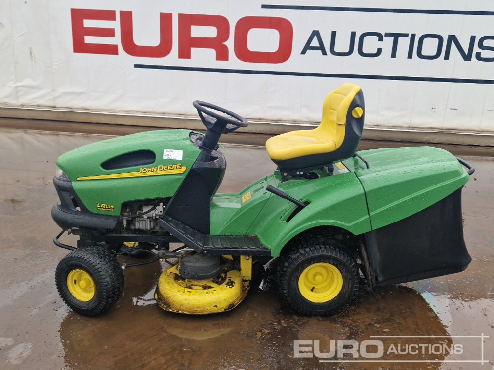 John Deere LR135 - 园林割草机:图2 John Deere LR135 - 园林割草机:图2