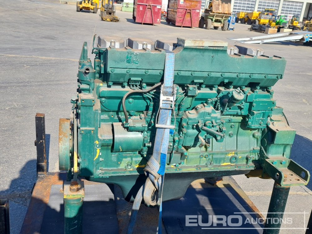Komatsu 6 Cylinder Engine - 发动机:图2 Komatsu 6 Cylinder Engine - 发动机:图2