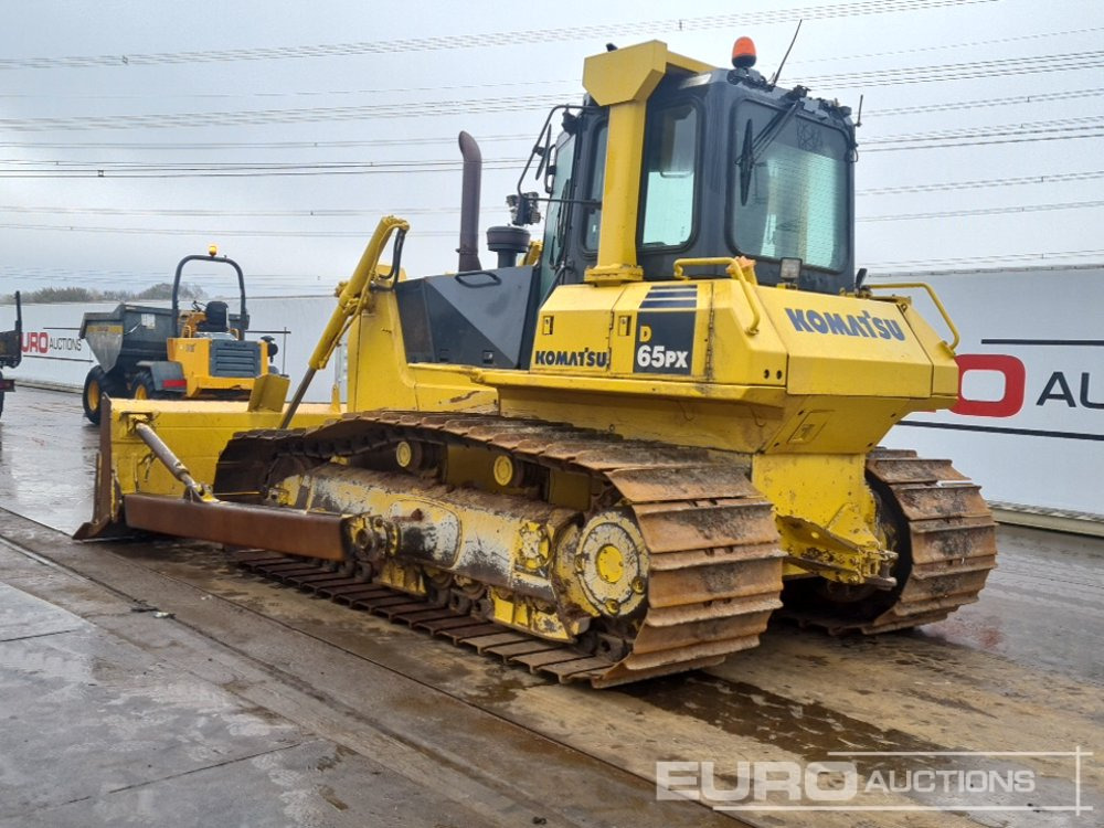Komatsu D65PX-15 - 推土机:图3 Komatsu D65PX-15 - 推土机:图3