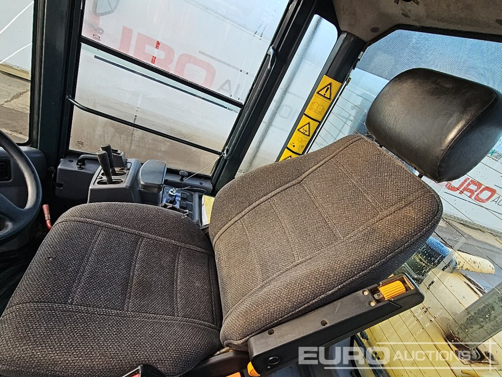 轮式装载机 Komatsu WA200-5：图40