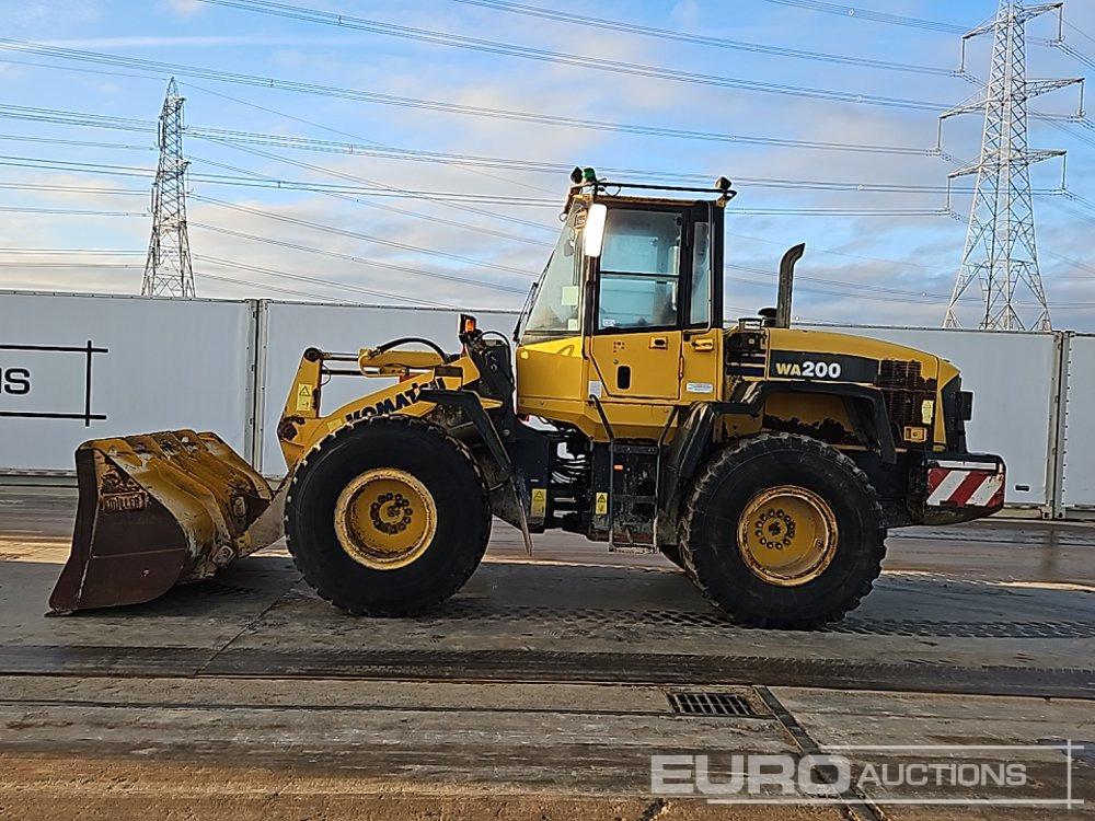 Komatsu WA200-5 - 轮式装载机:图2 Komatsu WA200-5 - 轮式装载机:图2