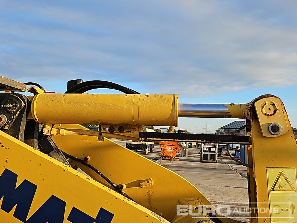 轮式装载机 Komatsu WA200-5：图18