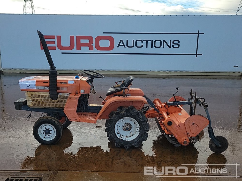 Kubota B1200 - 紧凑型拖拉机:图2 Kubota B1200 - 紧凑型拖拉机:图2