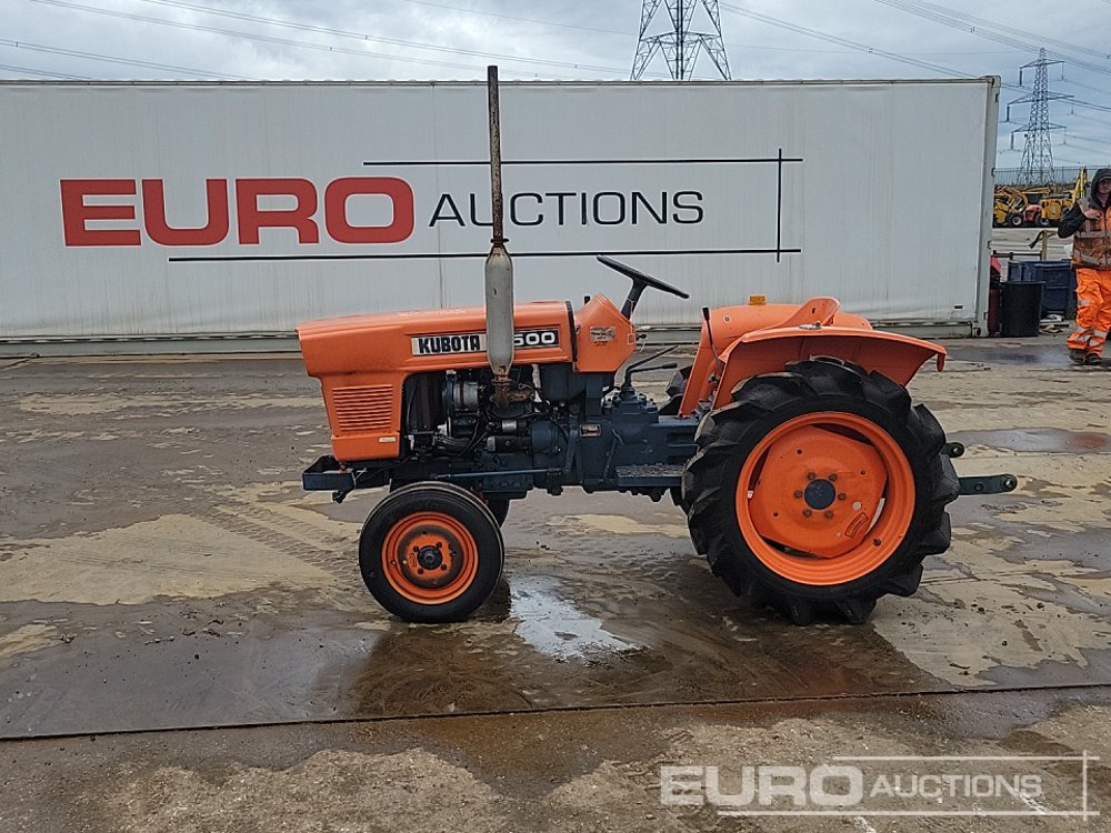 Kubota L1500 - 紧凑型拖拉机:图2 Kubota L1500 - 紧凑型拖拉机:图2