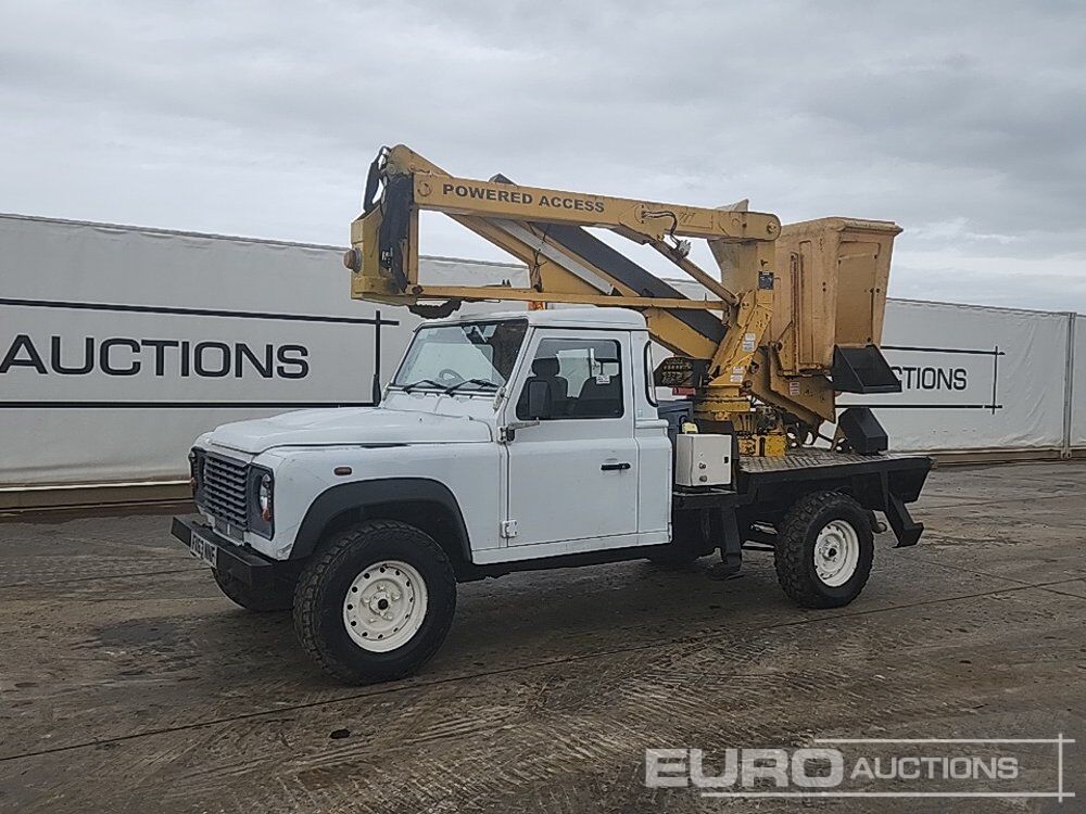 Land Rover Defender - 小型客车:图1 Land Rover Defender - 小型客车:图1