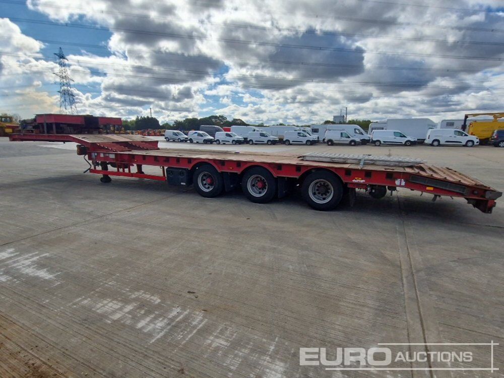 M&G Trailers Ltd, Step Frame Low Loader Tri Axle Rear Steering, 3m Extendable C/w Out Riggers & Alloy Ramps - 低装载拖车:图2 M&G Trailers Ltd, Step Frame Low Loader Tri Axle Rear Steering, 3m Extendable C/w Out Riggers & Alloy Ramps - 低装载拖车:图2