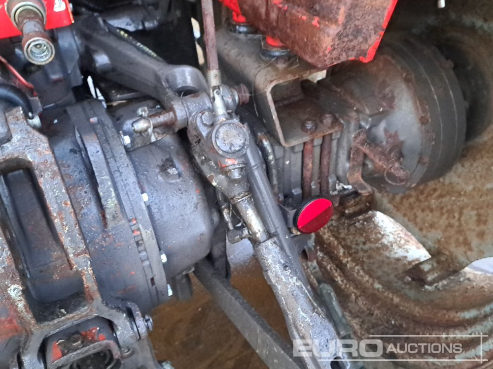 拖拉机 Massey Ferguson 698：图24