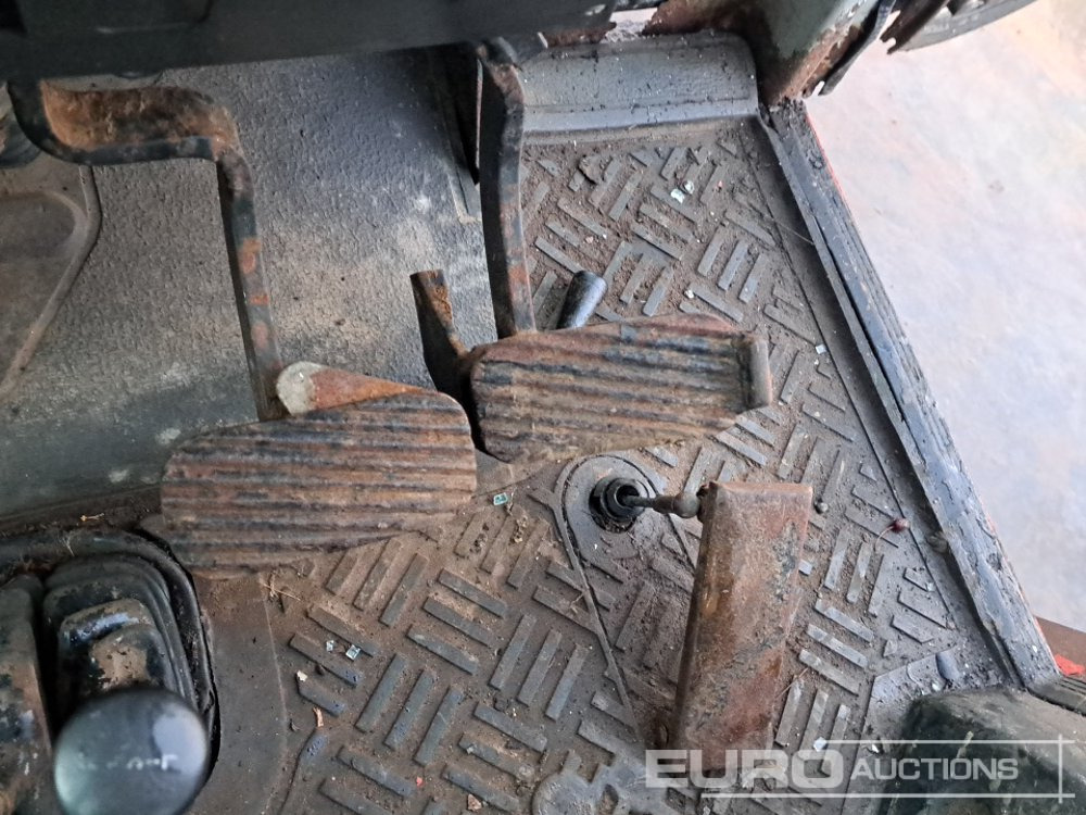 拖拉机 Massey Ferguson 698：图29