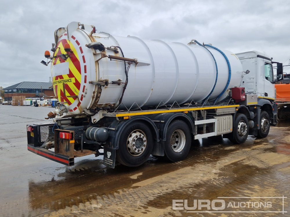 Mercedes Arocs 3240 - 罐车:图5 Mercedes Arocs 3240 - 罐车:图5