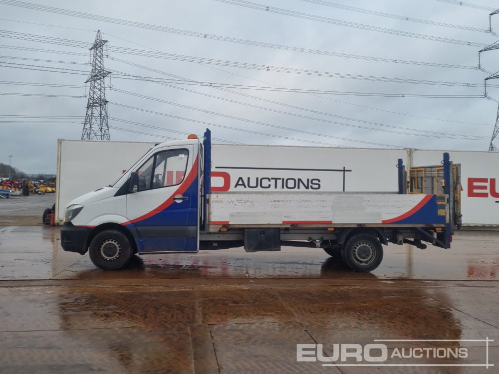 Mercedes Spinter 314 CDI - 平板货车:图2 Mercedes Spinter 314 CDI - 平板货车:图2