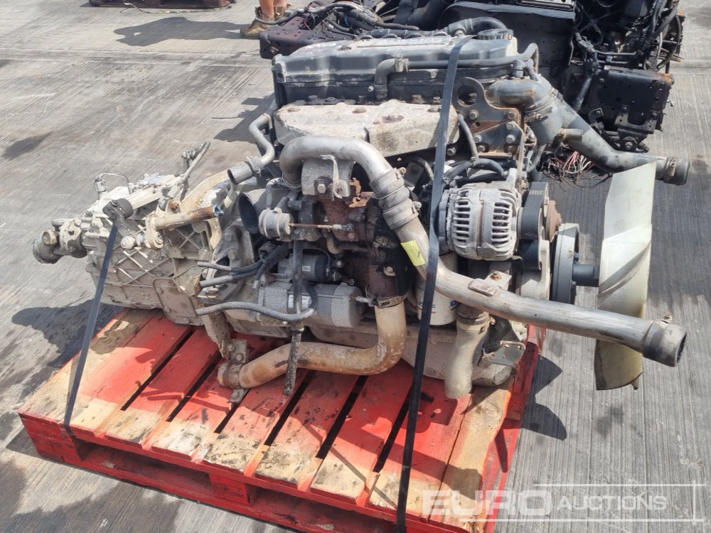 Paccar 4 Cylinder Engine, Gearbox - 发动机:图2 Paccar 4 Cylinder Engine, Gearbox - 发动机:图2