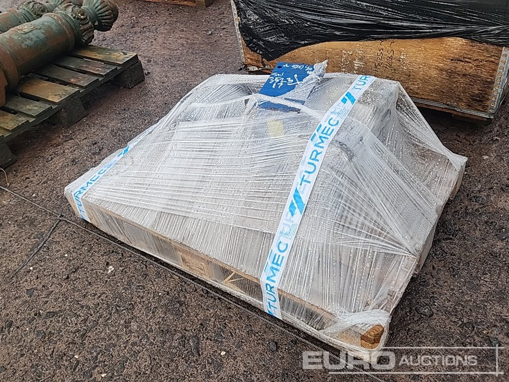 Pallet of Gearboxes (3 of), Motor - 变速箱:图2 Pallet of Gearboxes (3 of), Motor - 变速箱:图2