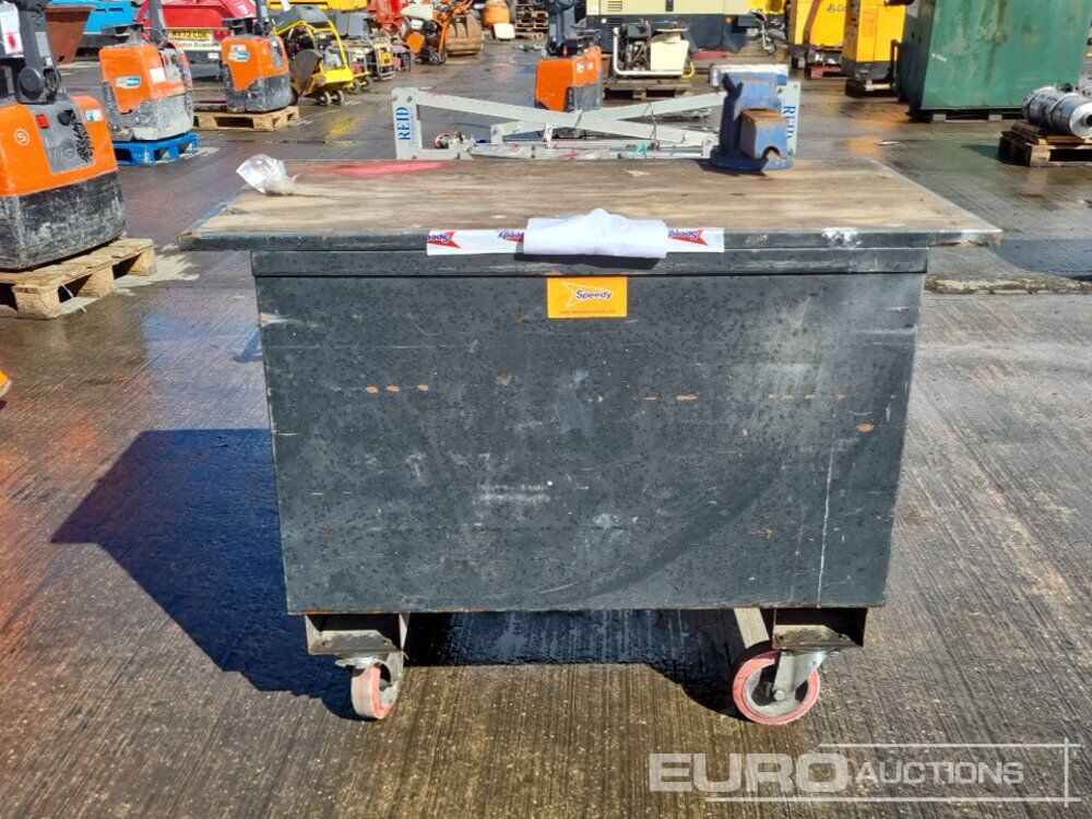Portable Work Bench - 建筑设备:图4 Portable Work Bench - 建筑设备:图4
