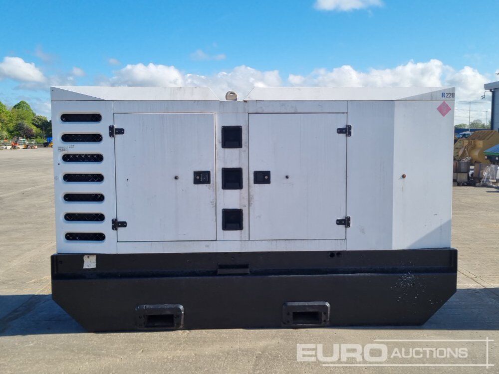 SDMO R220 - 发电机组:图2 SDMO R220 - 发电机组:图2