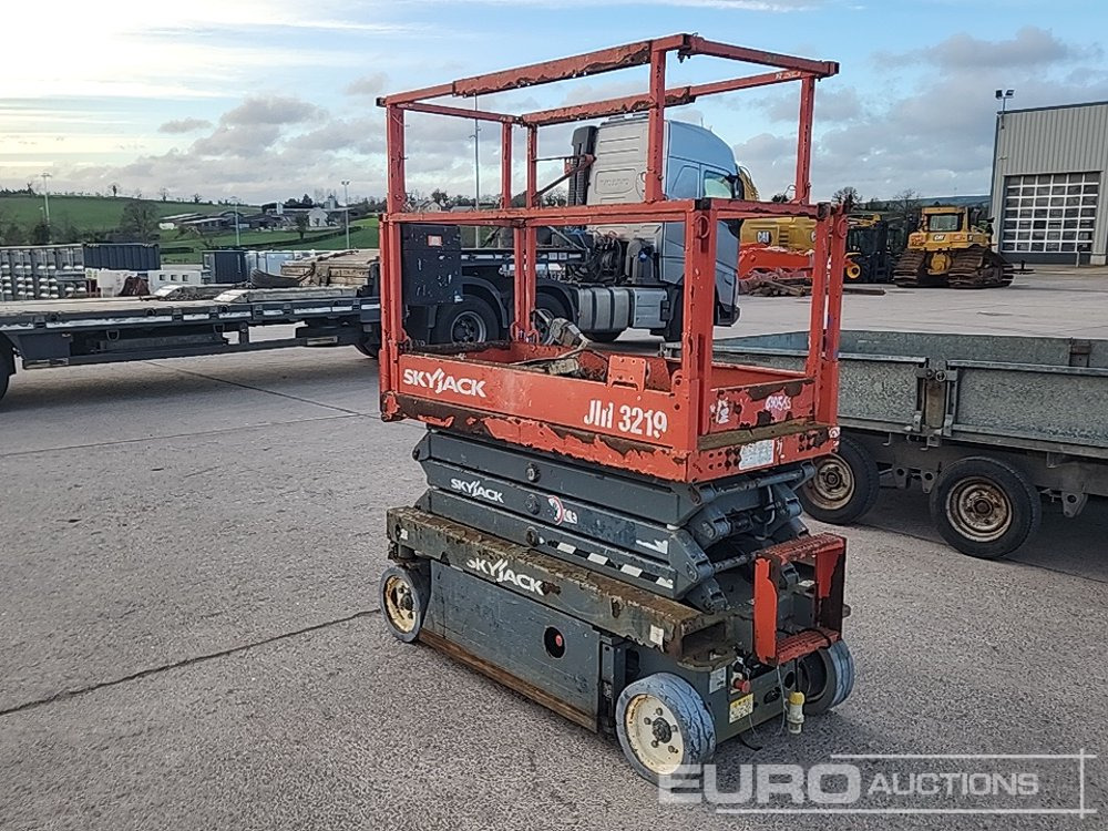 SkyJack SJ111-3219 - 空中平台:图5 SkyJack SJ111-3219 - 空中平台:图5