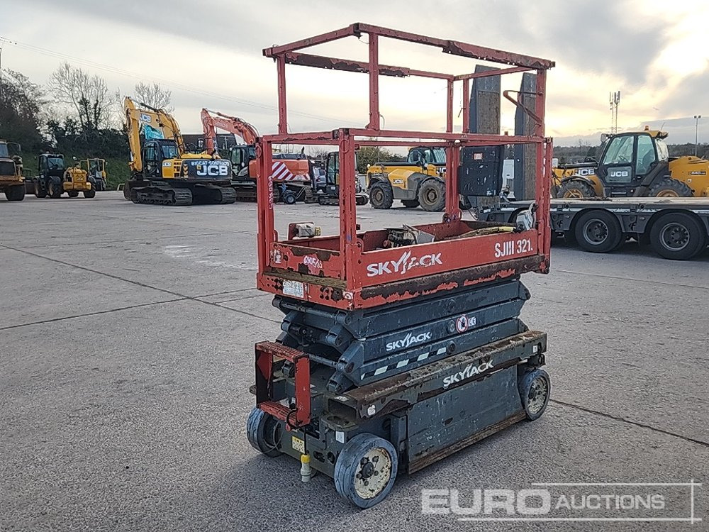 SkyJack SJ111-3219 - 空中平台:图2 SkyJack SJ111-3219 - 空中平台:图2