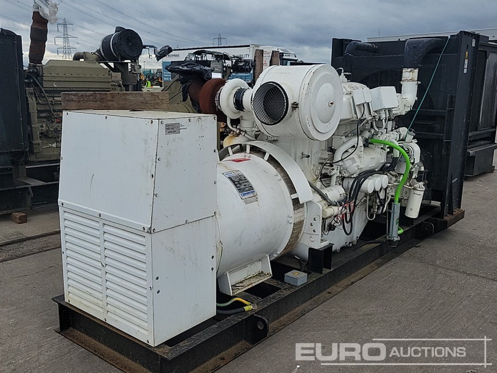 Slington 574kVA Skid Mounted Generator, Perkins Engine - 发电机组:图5 Slington 574kVA Skid Mounted Generator, Perkins Engine - 发电机组:图5